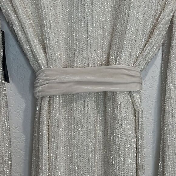 NWT Retrofete Gabrielle Robe in Moonglow White XS Revolve - Picture 8 of 15